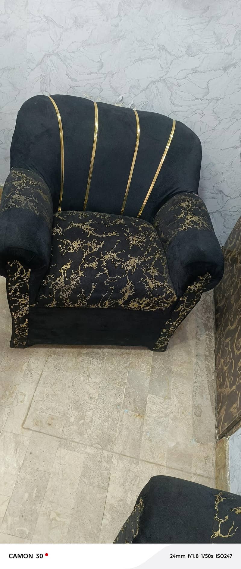 Five seaters sofa set 0