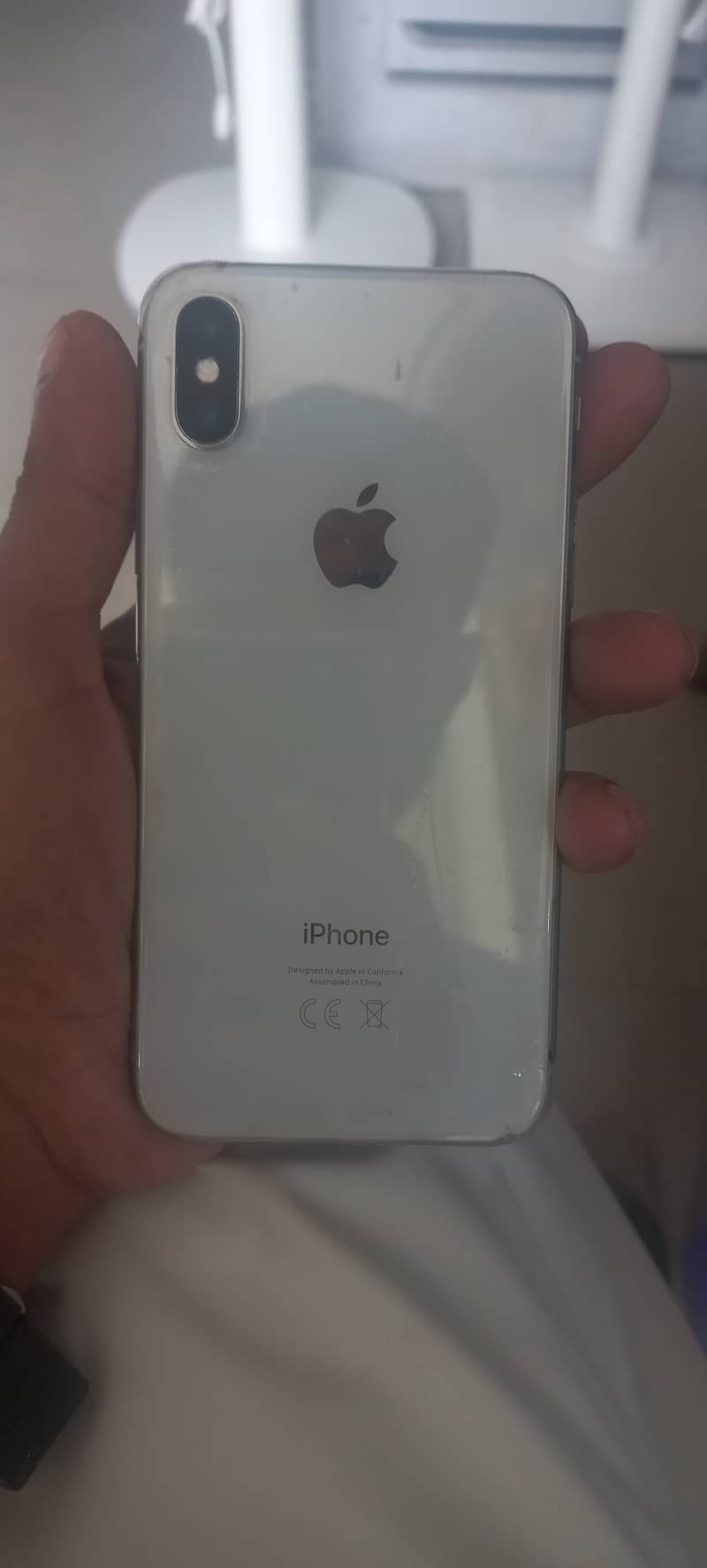 Apple iPhone X 4