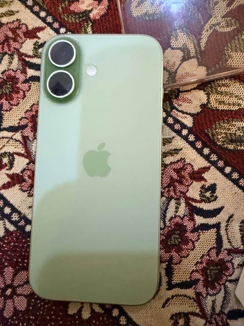 Apple iPhone 17 2
