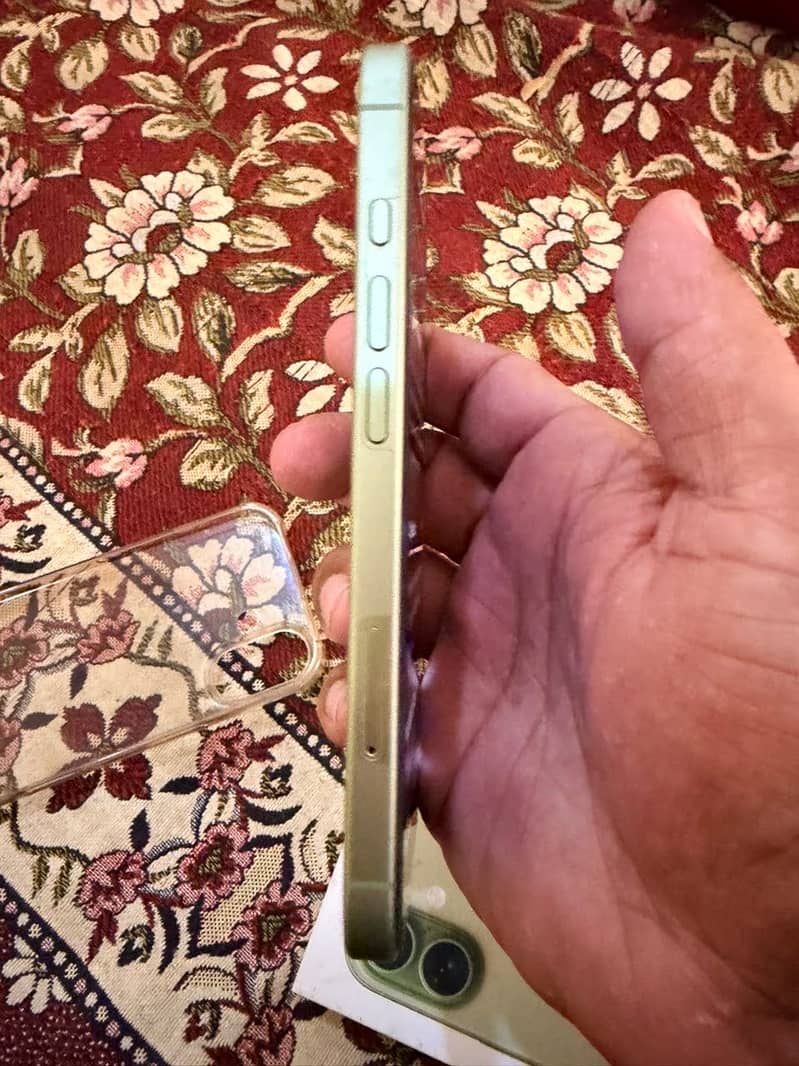 Apple iPhone 17 3