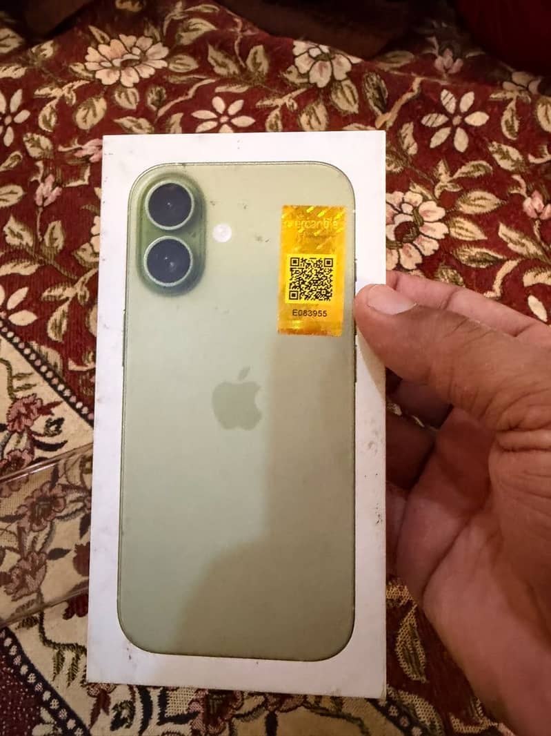 Apple iPhone 17 4