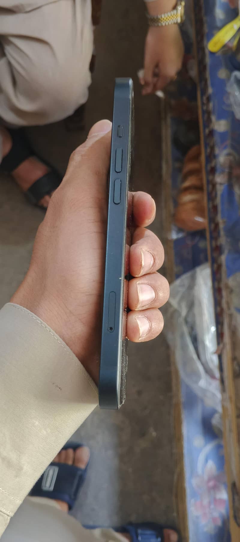 Apple iPhone 13 3