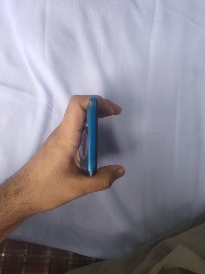 OPPO A54 4
