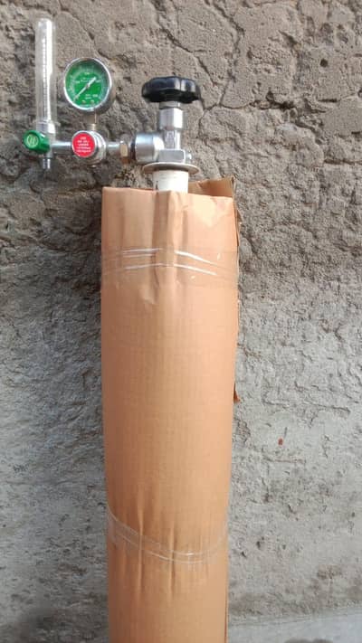 10 liter oxygen cylinder