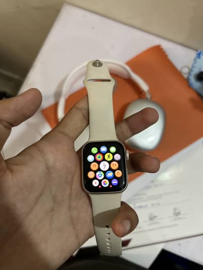 Apple Watch SE 2nd Gen