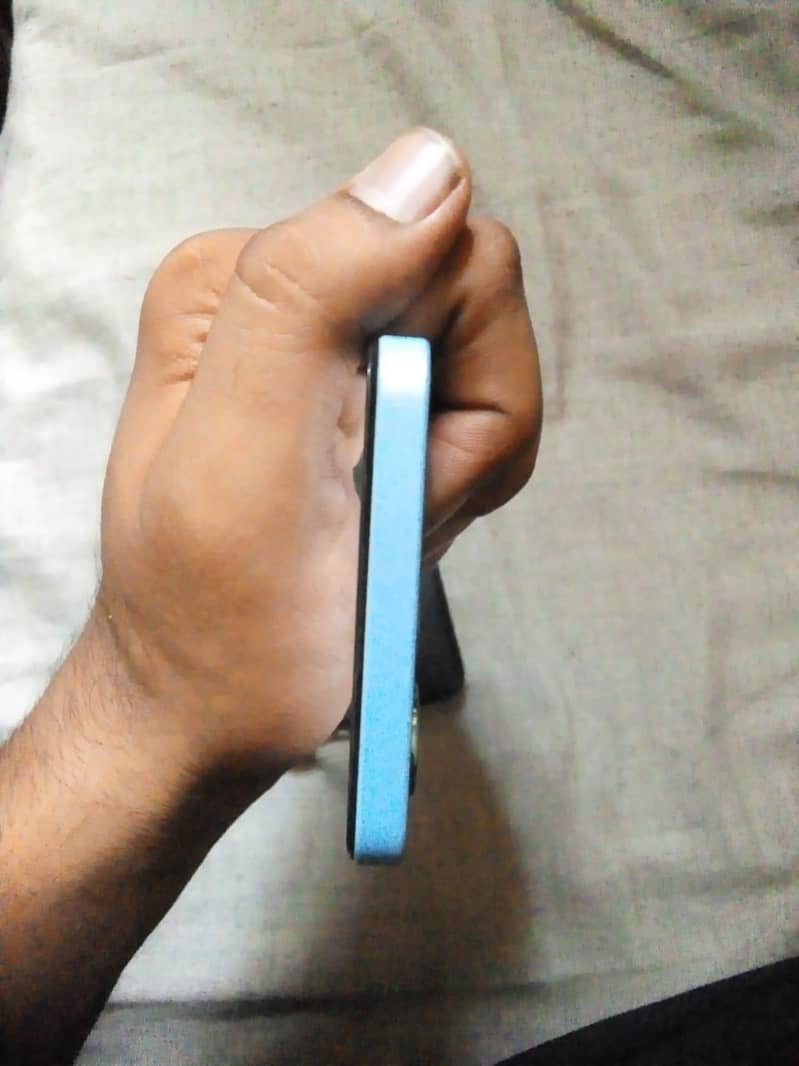 Realme Note 50 4
