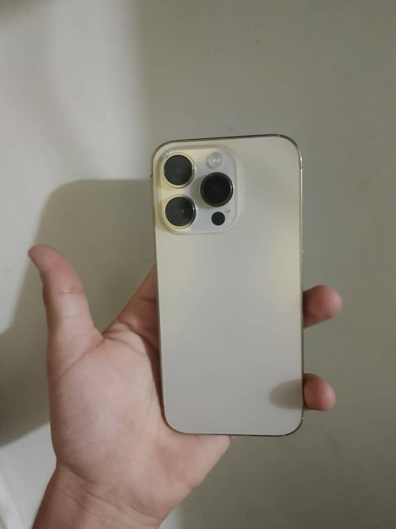 iphone 14 pro 2