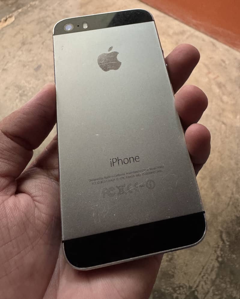 Apple iPhone 5s 5
