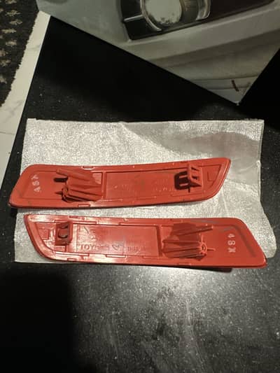 Genuine OEM Toyota Corolla (2014-2020) Rear Bumper Reflectors – Pair