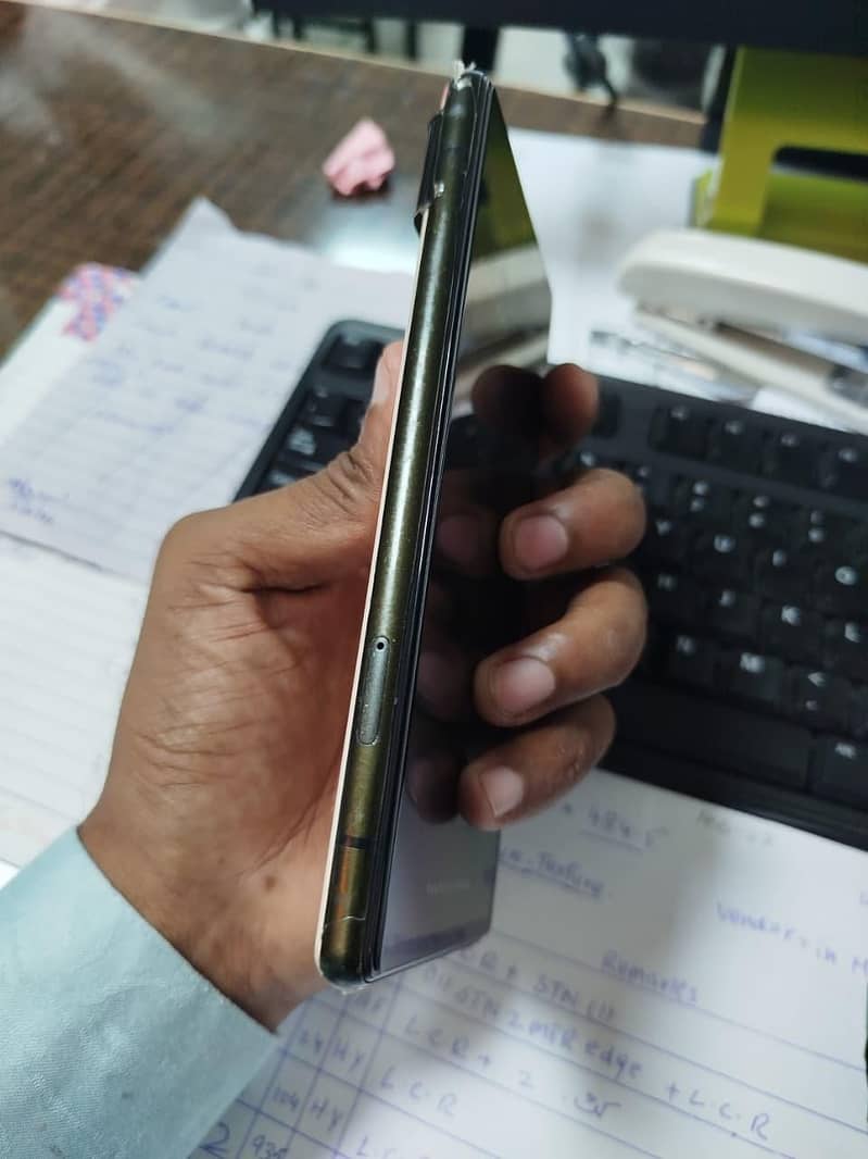 Google Pixel 6 5