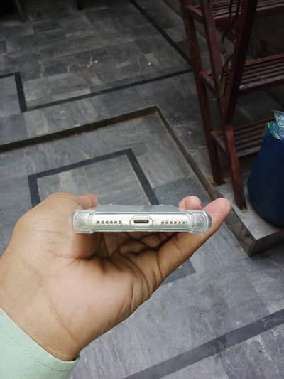 Apple iPhone XR  64 gb