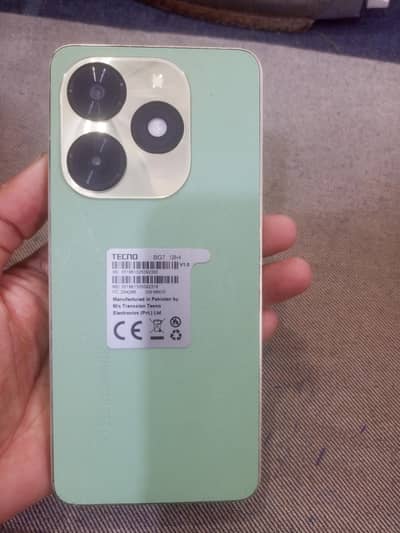 techno spark 20c 4+4=128