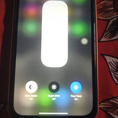 Apple iPhone XR convert 17 pro