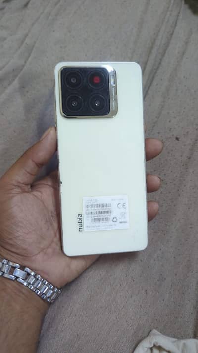 nubia A56 ZTE 4ram 128rom