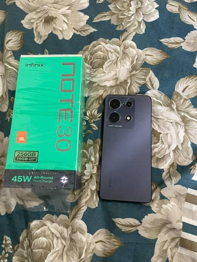 Infinix Note 30