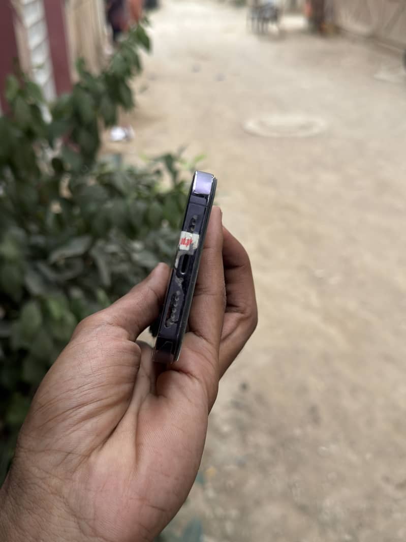 Iphone 14 pro max 3