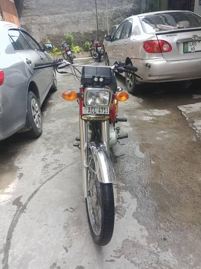 Honda 125.2021 Model. 10/10 Condition.  Engine 10/10 Condition.