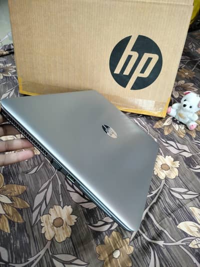 HP Graphics Card Laptop | intel Core i7 Processor | FHD 1080p | 8+256G