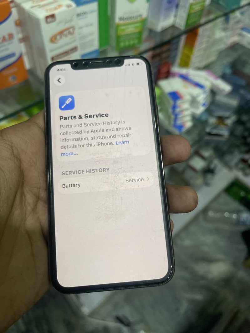 Apple iPhone 11 Pro 4