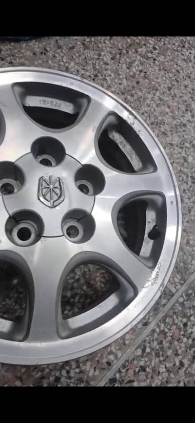 Cressida Rims, size 15.