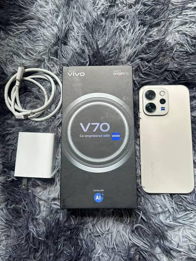 Vivo V70 5G (12GB / 256GB)