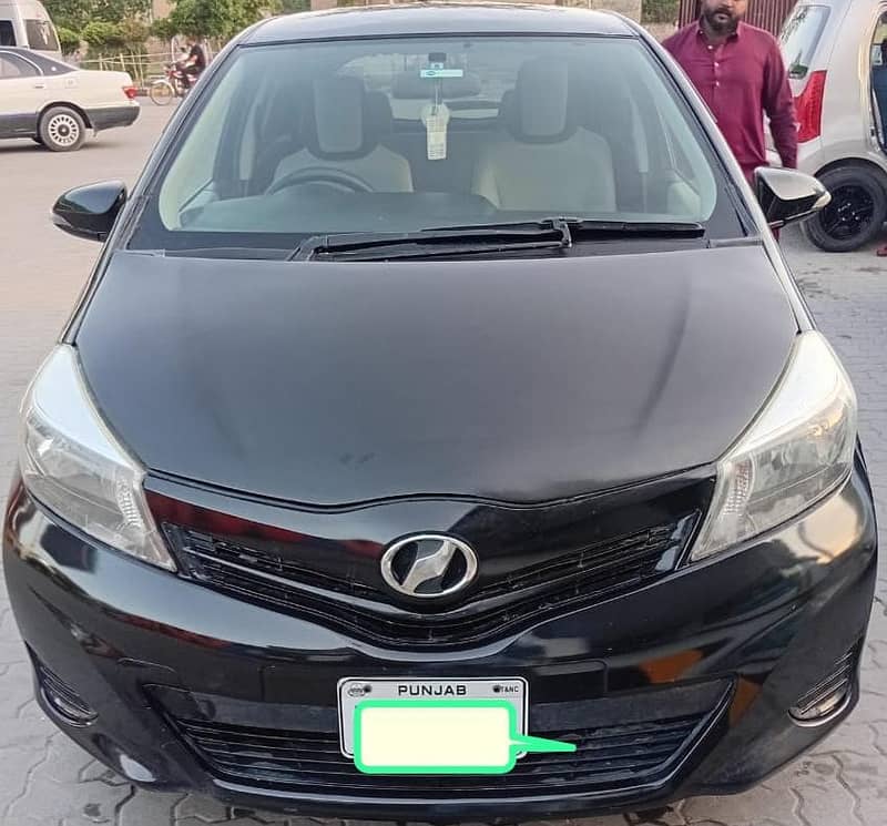 Toyota Vitz 2011 1