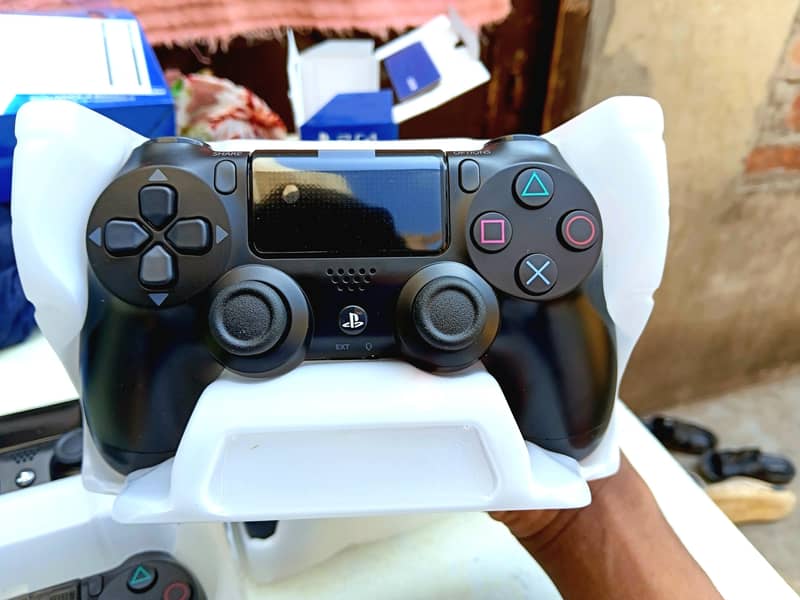 ps4 box pack controller 3