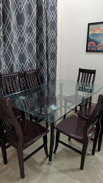 6 Chairs Dining Table with glass top