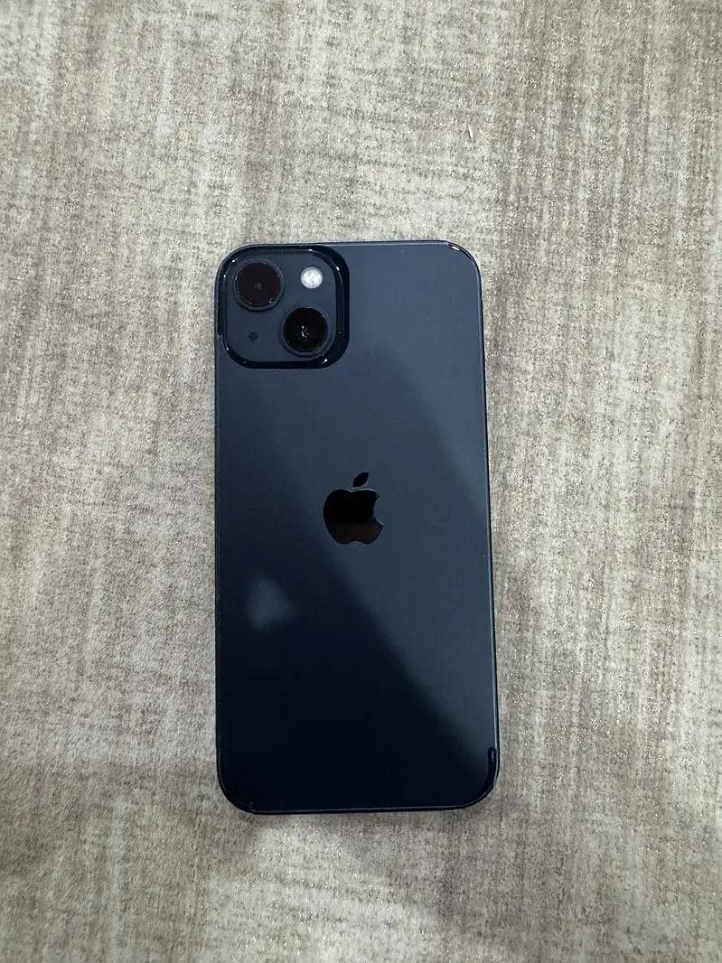 Apple iPhone 13 0