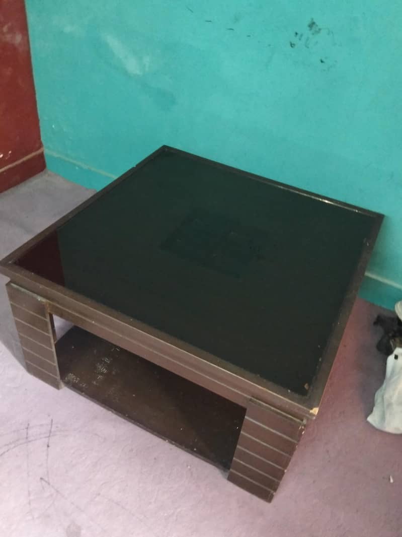 coffee ¢er table 0