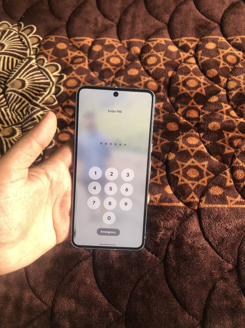 Google Pixel 8 Pro 4