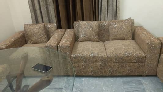 Modern 6 Seater Sofa Set with Matching Cushions - Excellent Condition