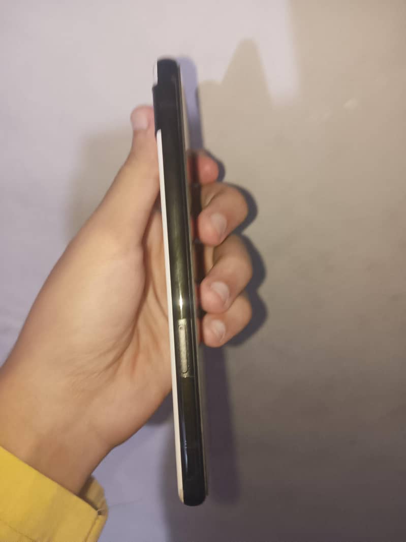 Google Pixel 6a 3