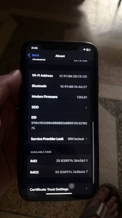 Apple iPhone XR