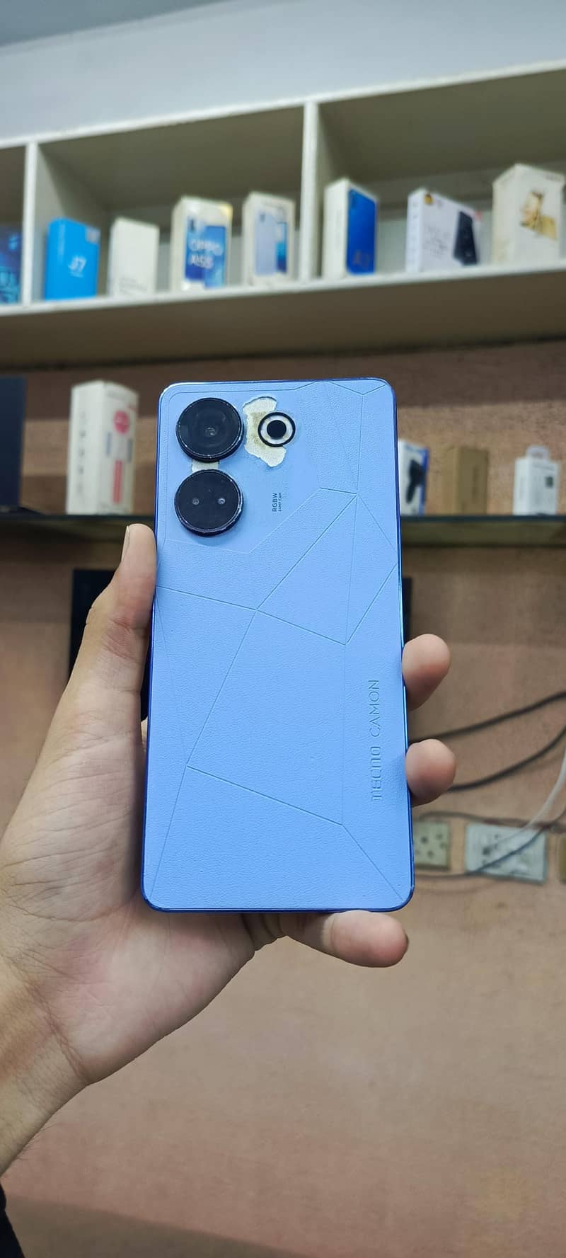 Tecno CAMON 20 0