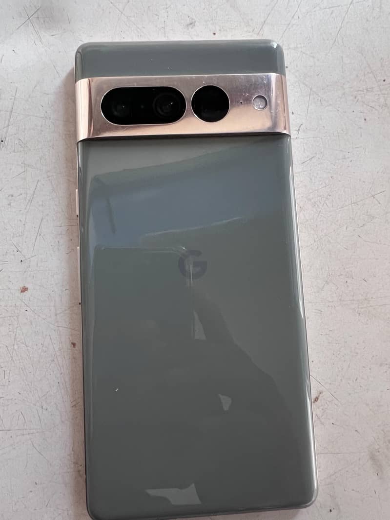 Google Pixel 7 Pro 0