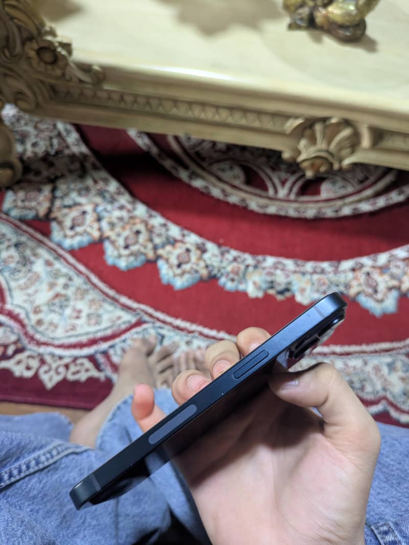 Apple iPhone 14 2