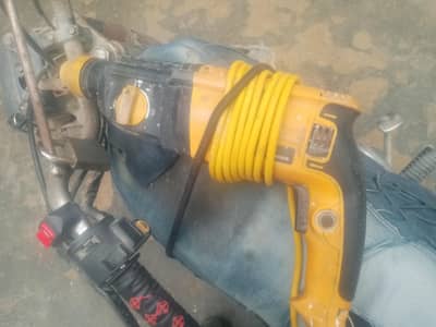 DeWalt hilti drill machine