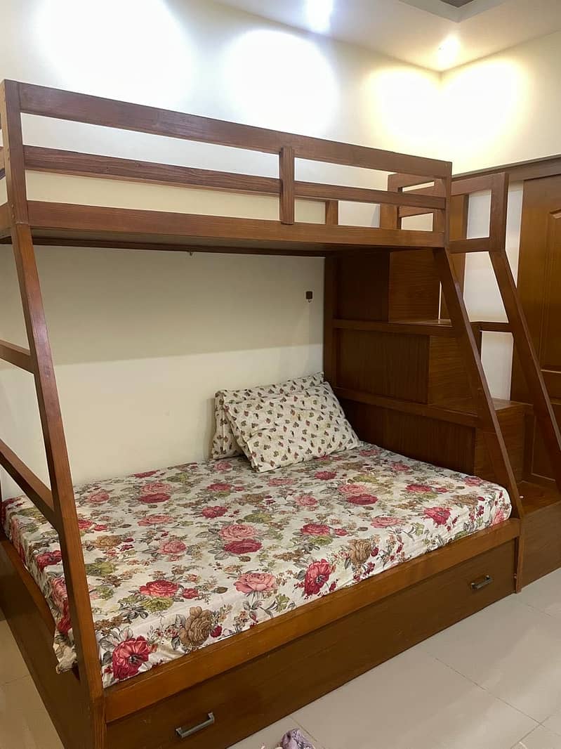 Bunk bed 0