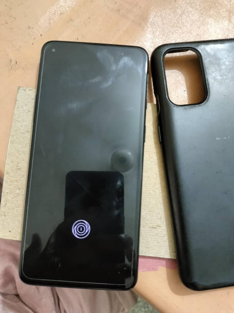 One Plus 9R 3