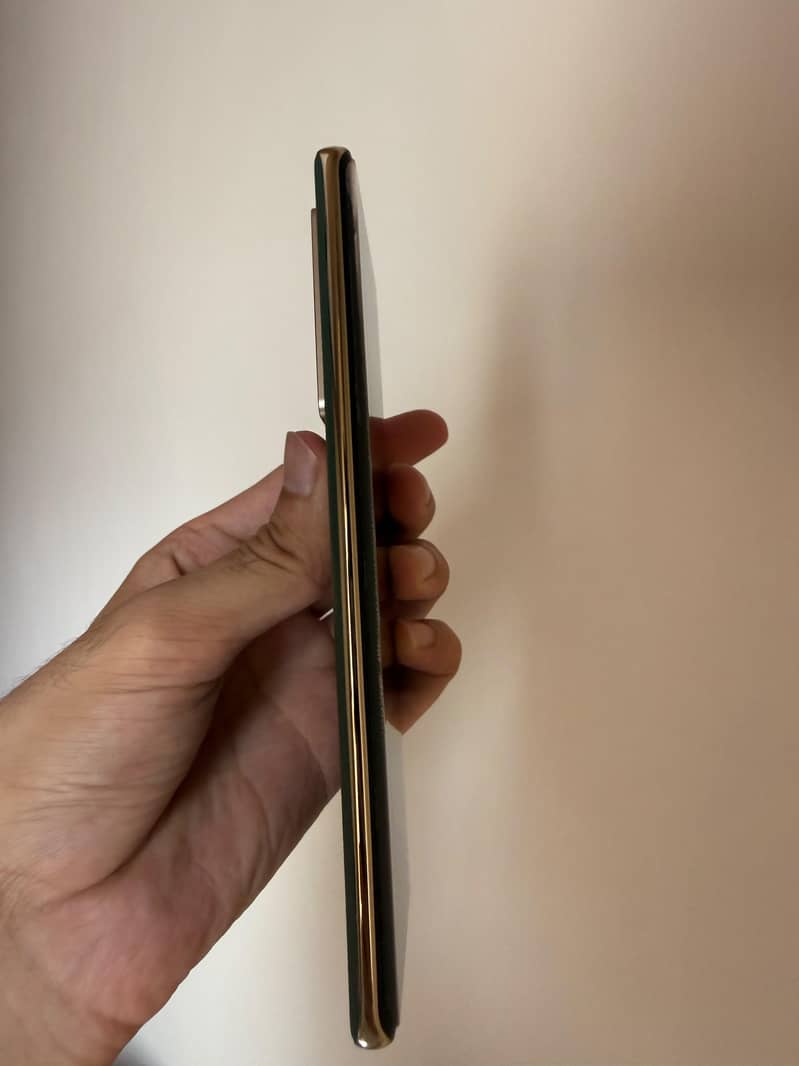 Infinix Note 40 Pro 5