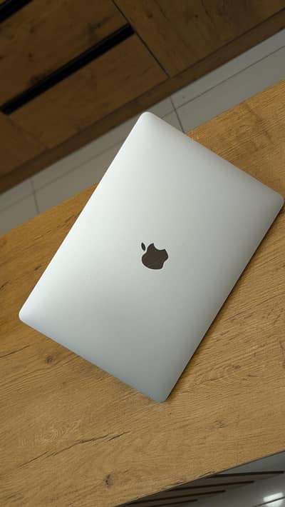 MacBook Pro M1