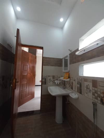 3marla house available for rent in jubilee town Lahore
