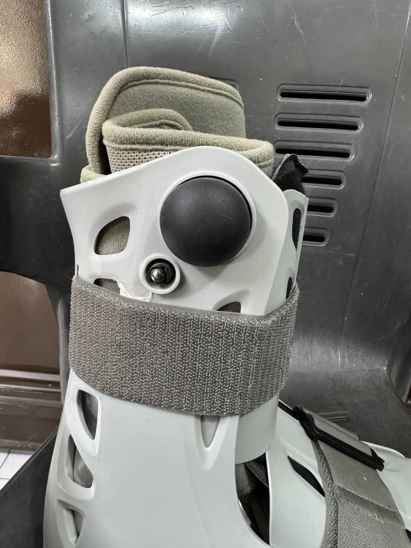 Aircast Boot 4
