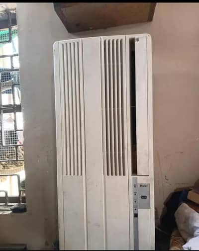 Haier window 110 ac with stablizer