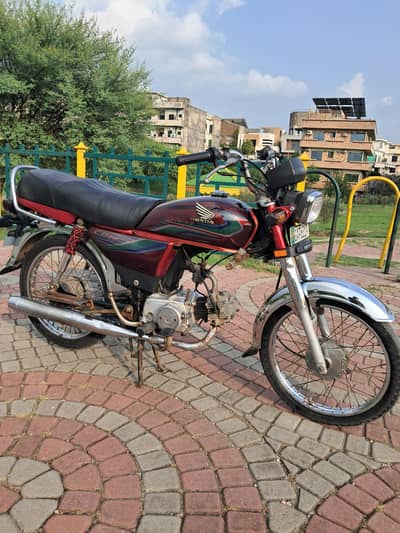 Honda cd 70 2017 baik for sall condition 10/10 documents claier ha