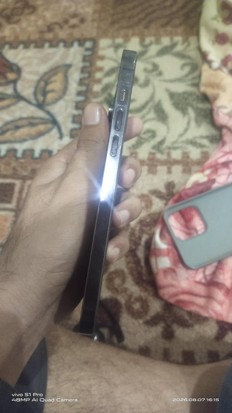 Apple iPhone 14 Pro Max 2
