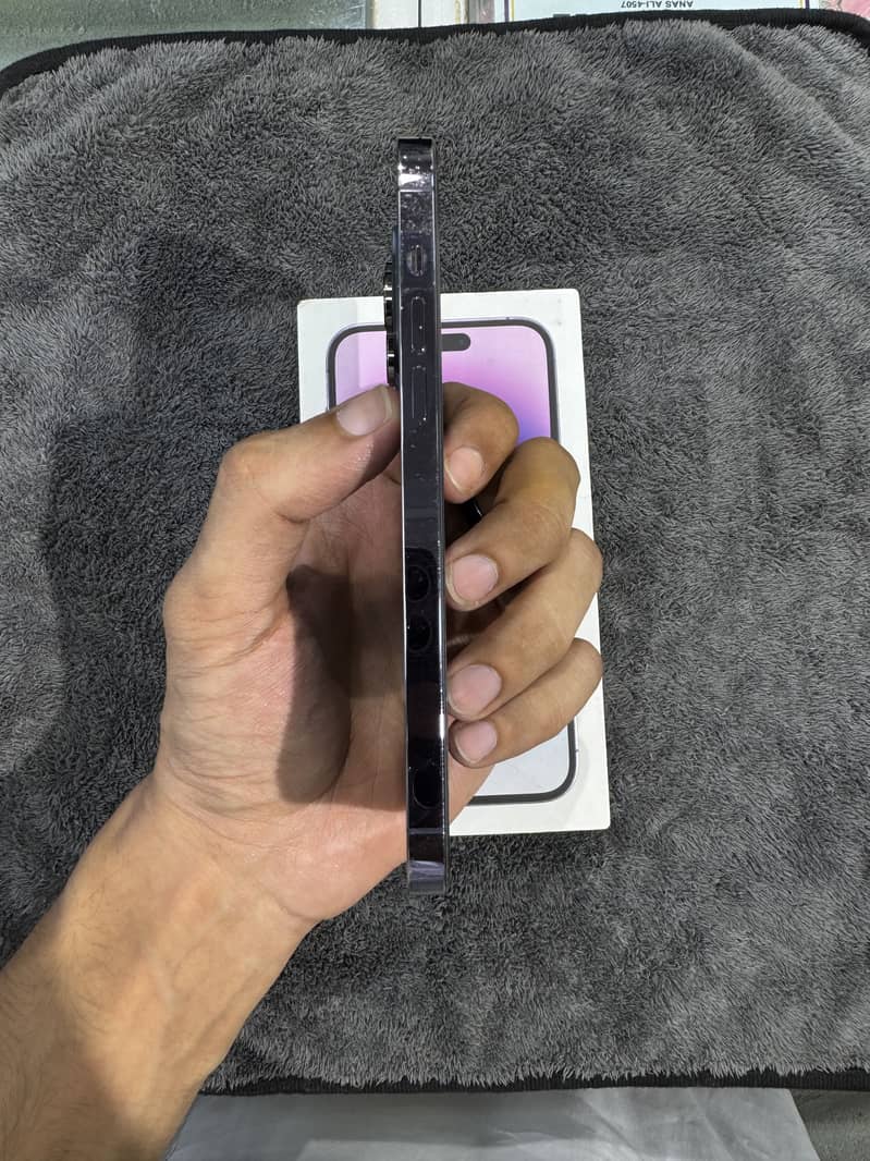 Apple iPhone 14 Pro Max 2