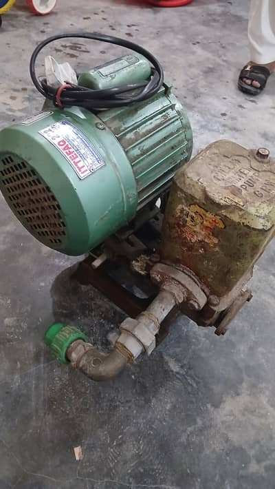 donky water pump in working condition