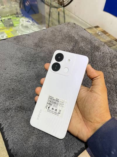Infinix Smart 7 HD